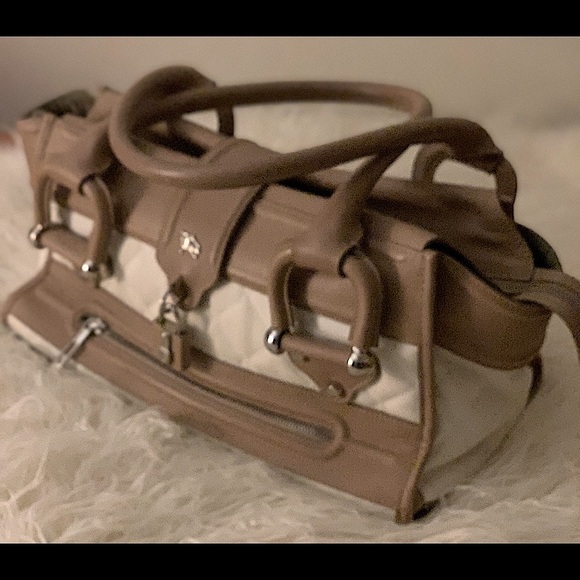 Authentic Burberry Manor Large Satchel - Picture 2 of 8